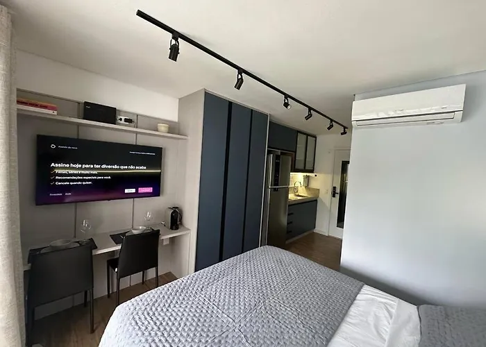 Studio Alle 410 Brooklin